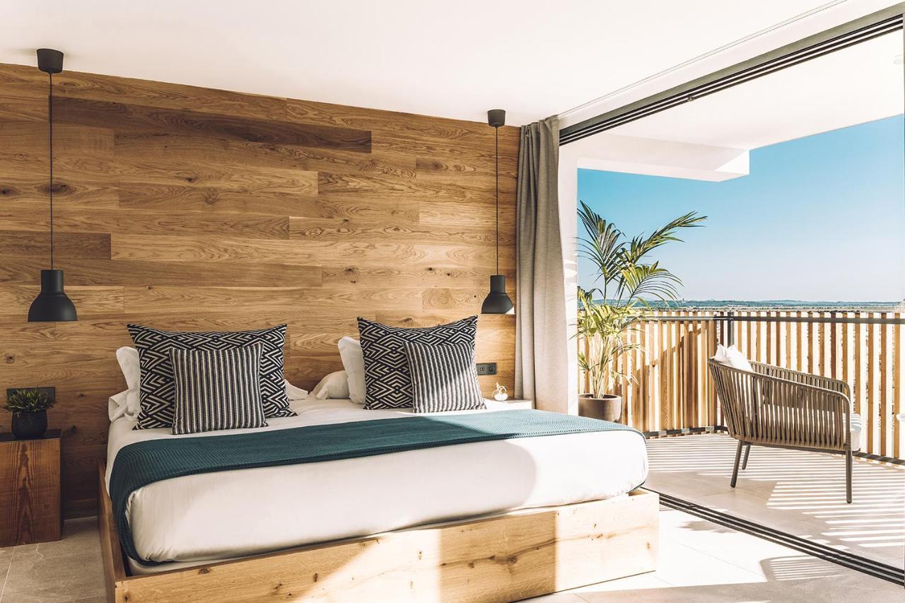 Las Gaviotas Suites Hotel & Spa Playa de Muro  Exterior photo